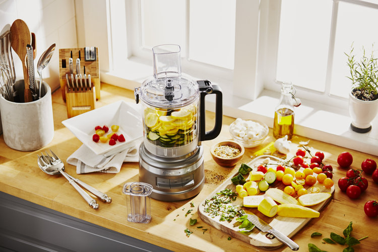 What's the Difference Between a Food Processor & a Blender? Wayfair